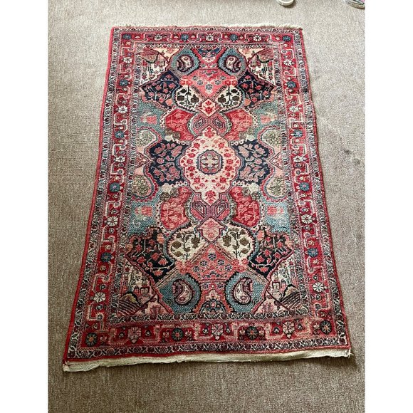 Vintage Persian Sarouk Carpet 40”X64” - Picture 4 of 7